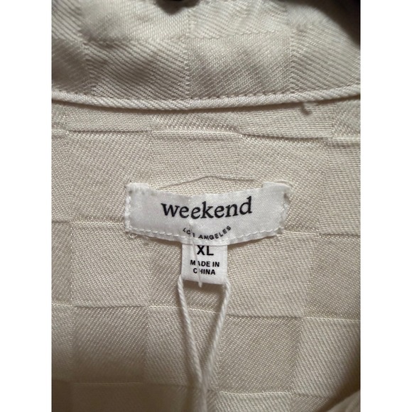 Weekend White Patterned Button Down Size XL - Picture 2 of 3